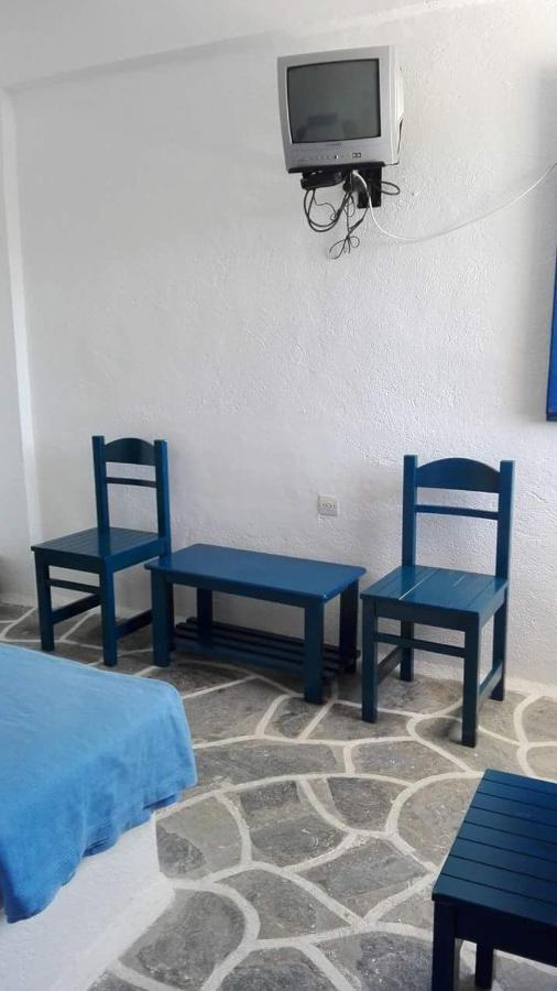 Lagada Beach Economy Hotel Adamantas  Bagian luar foto